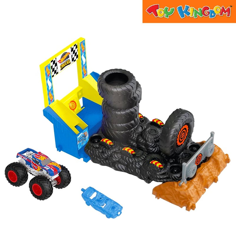 Hot Wheels Monster Trucks Arena World: Entry Challenge - Smash Race Playset