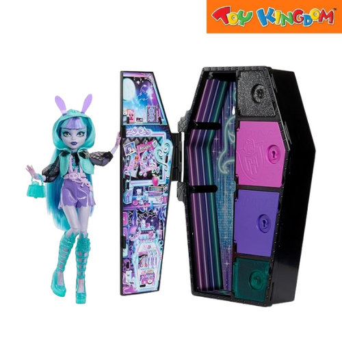 Monster High Series 3 Skulltimate Secrets Twyla Doll